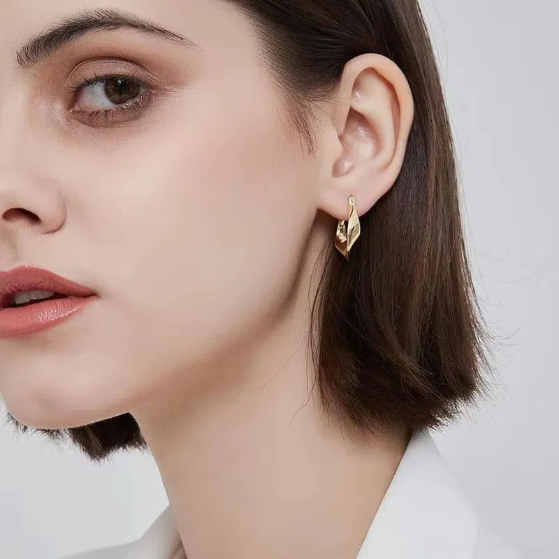 925 Sterling Silver Irregular Hoop Earrings – Gold-Tone Contemporary Design | Elegant Women’s Jewellery Gift UK