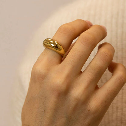 Simple Stainless Steel Arc Ring for Women | Minimalist Geometric Band in Silver or Gold | Couples Anniversary & Everyday Jewellery UK